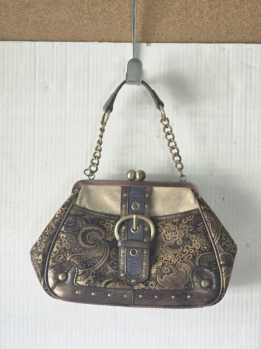 Nine West Y2K Metallic Paisley Mini Shoulder Gold Brown Chain Strap 4 Crossbody